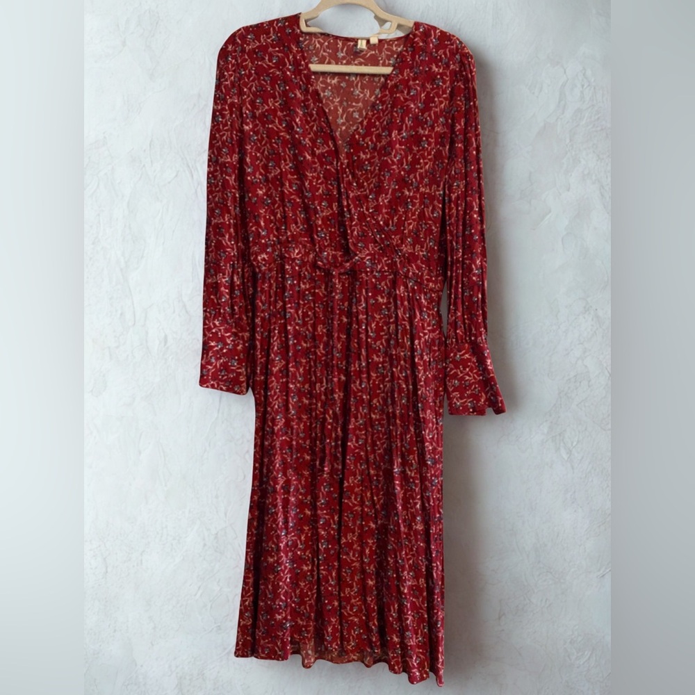 Treasure & Bond Red Floral Long Sleeve V-neck Tie Waist Dress Size Medium